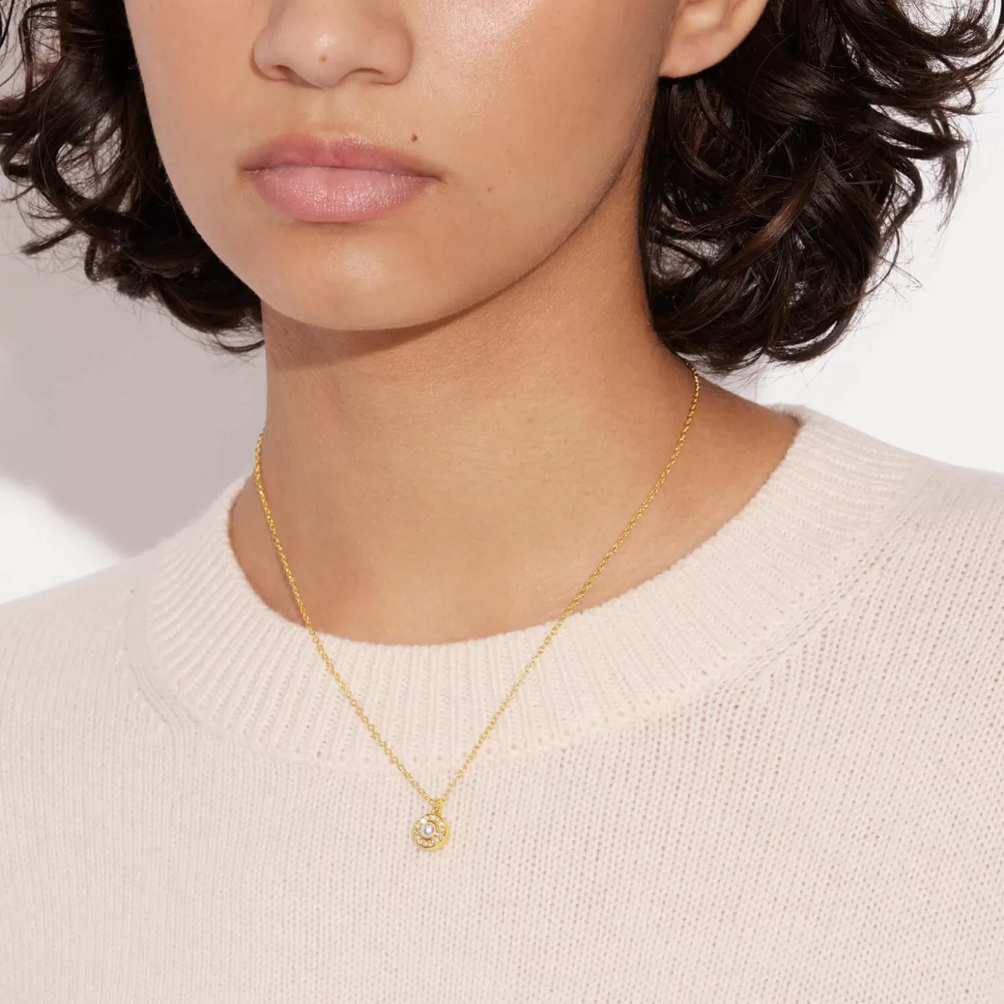 C Multi Gold Plated Crystal And Faux Pearl Necklace*Coach Discount