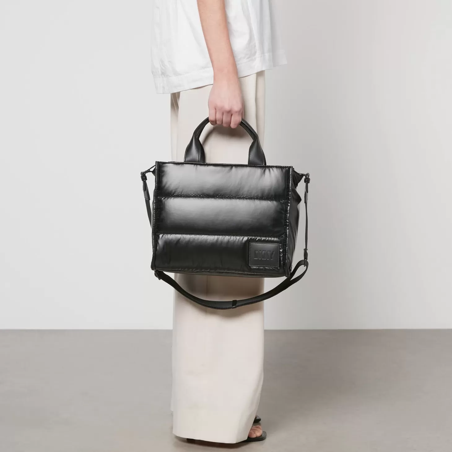 Hadlee Quilted Medium Tote Bag*DKNY Online