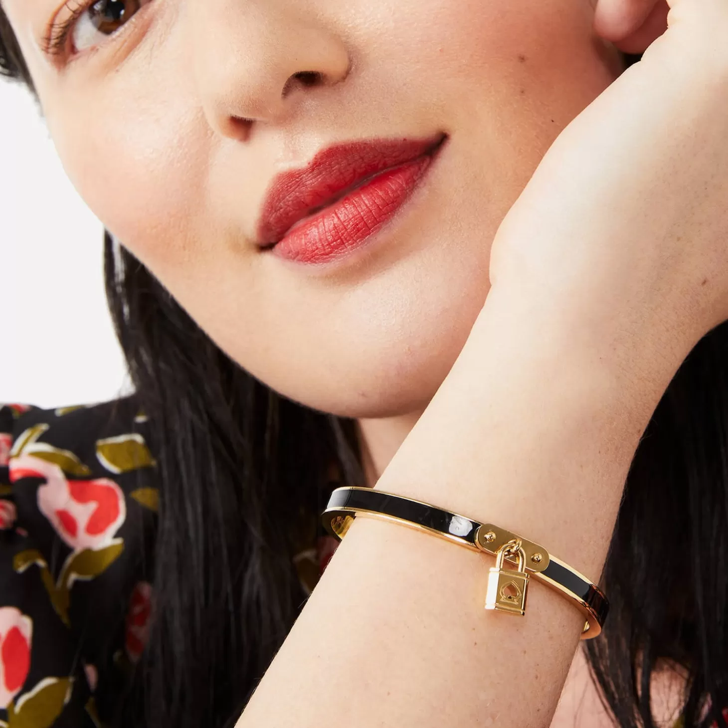 Women's Lock And Spade Charm Bangle -*Kate Spade New York Outlet