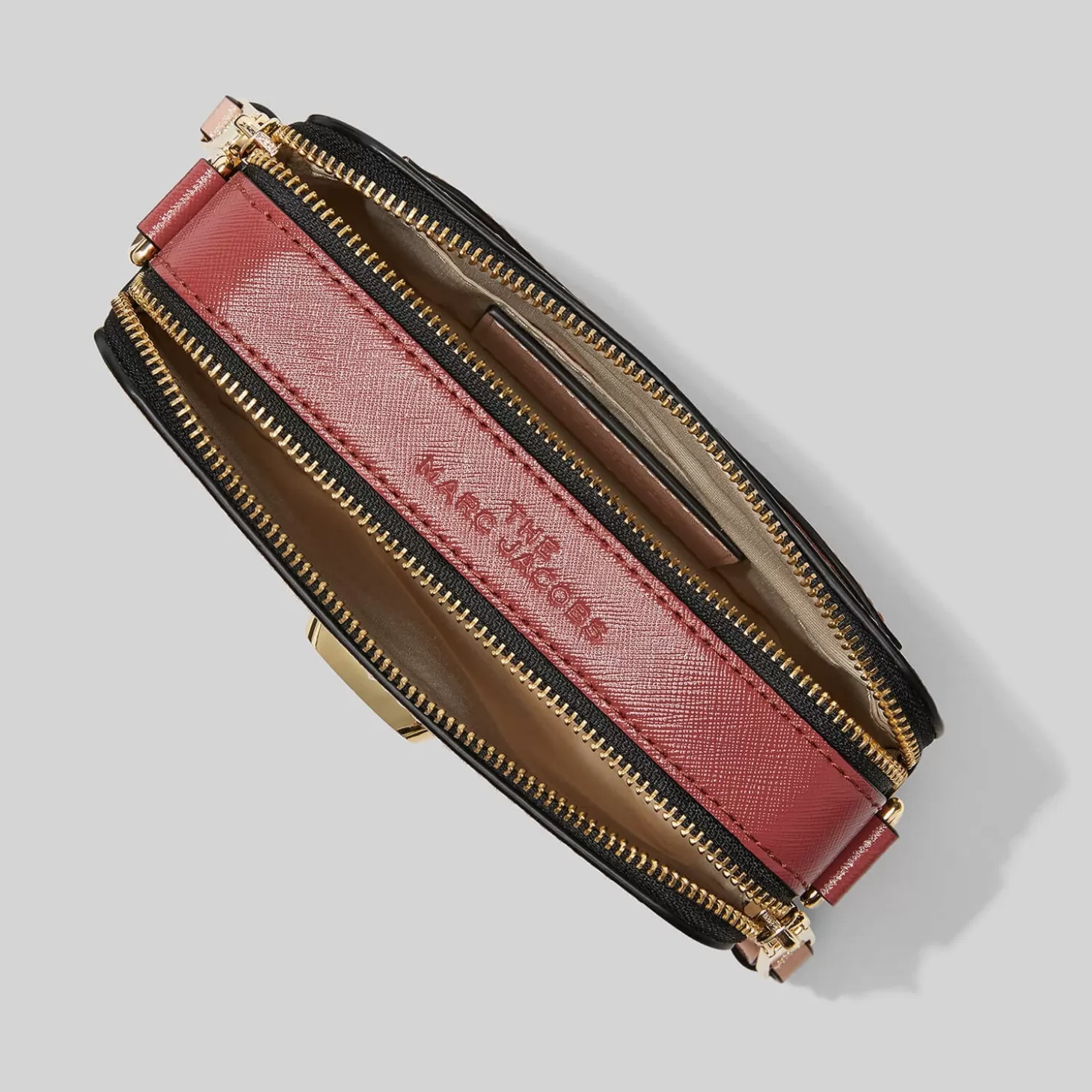 Women's Snapshot -*Marc Jacobs Hot