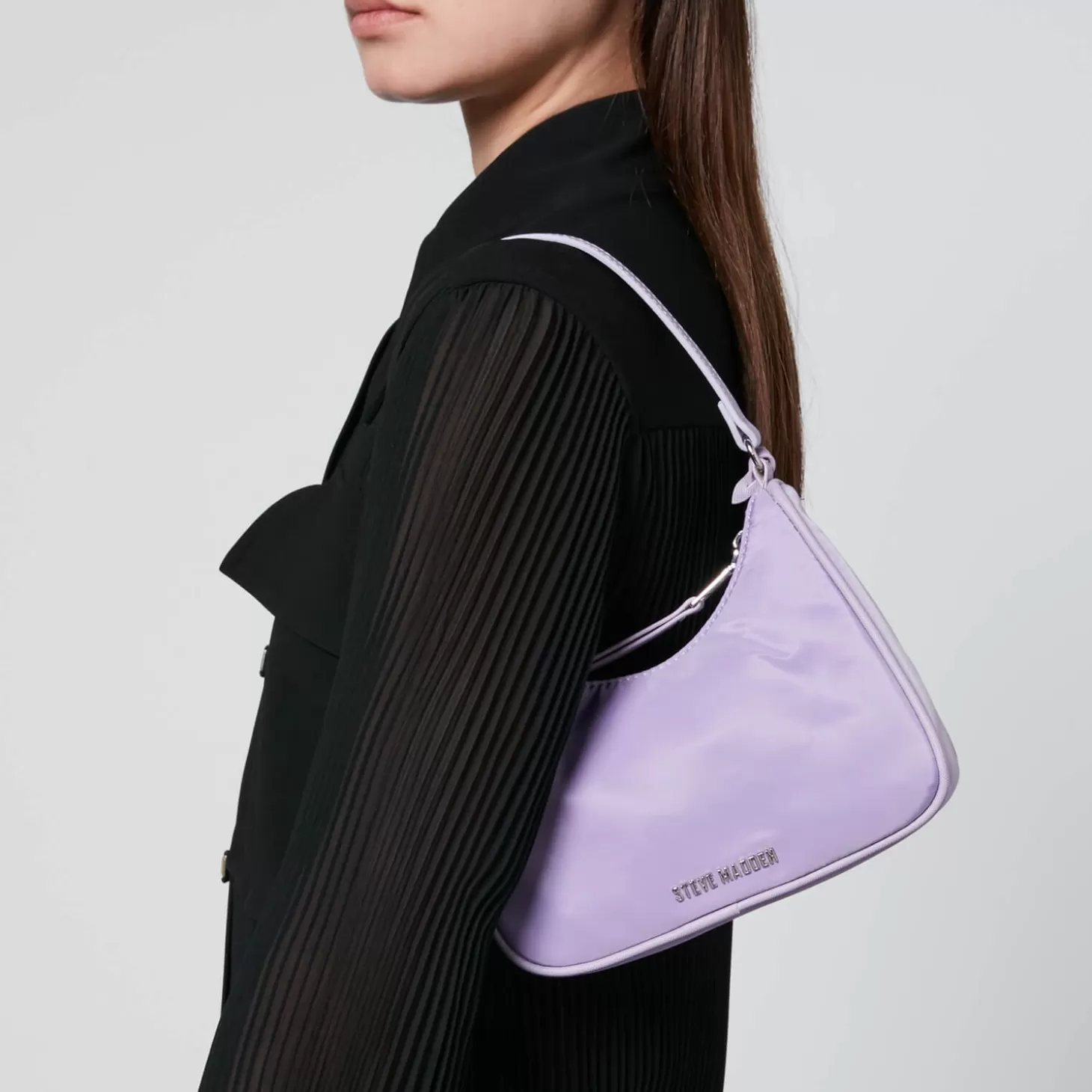 Bglide Tag Nylon Shoulder Bag*Steve Madden Outlet