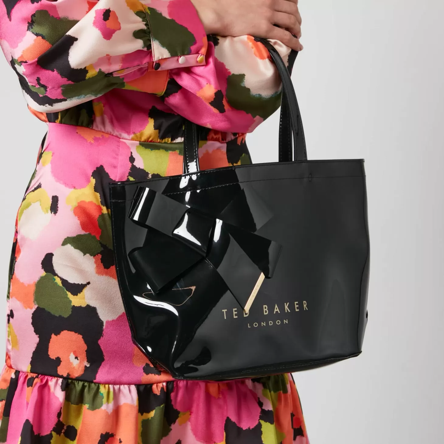 Women's Nikicon Knot Bow Small Icon Bag - Black*Ted Baker Best Sale